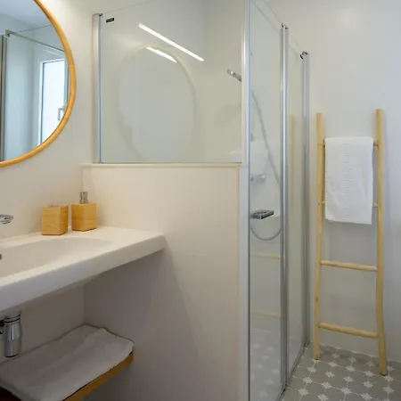 Grosse Familienvilla Mit Viel Platz *