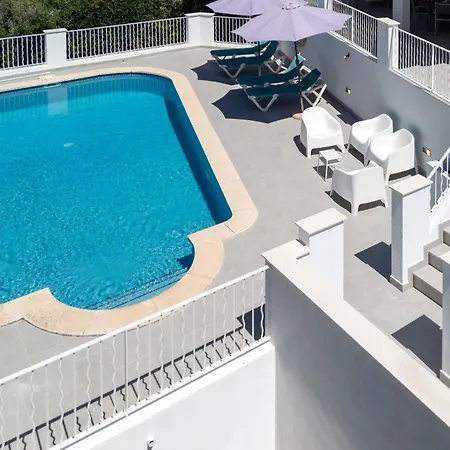 Grosse Familienvilla Mit Viel Platz Holiday home *