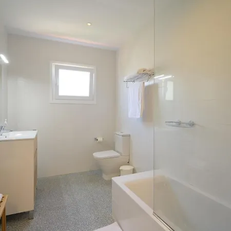 Grosse Familienvilla Mit Viel Platz Vakantiehuis *