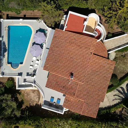 Grosse Familienvilla Mit Viel Platz Santo Tomás